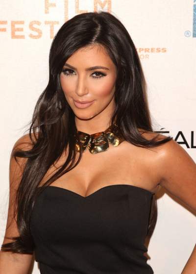 kim kardashian song turn it up. Kim Kardashian premieres