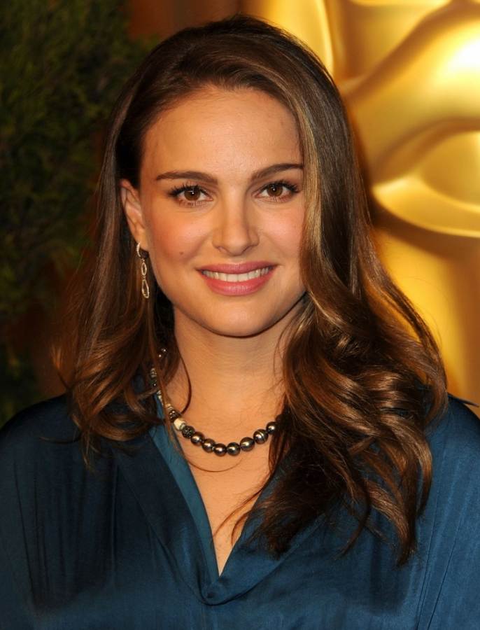 baby hairstyle. natalie portman aby bump