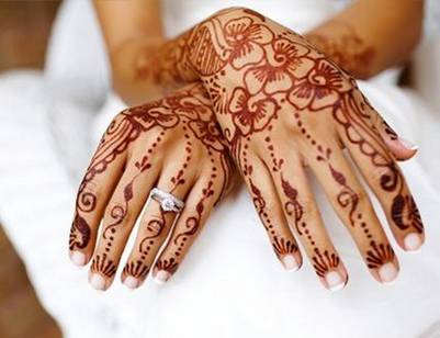 black henna tattoo. Henna has been used for body