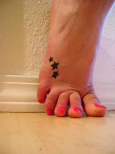 tattoos on foot ideas. Star Foot Tattoo Ideas;