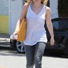 Hilary Duff-keep it light and cool