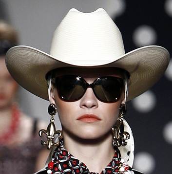 white cowboyish hats for women spring 2011 Moschino