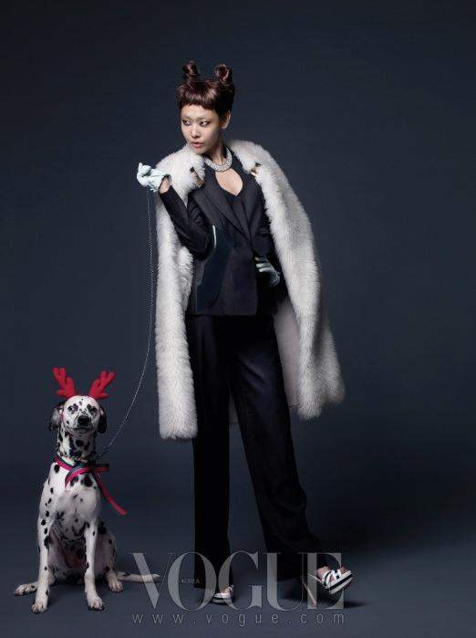 Christmas Editorial Vogue Korea December 2010 9