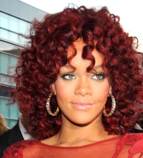 rihanna hairstyles 2010 red. Rihanna curly red hair : 2010