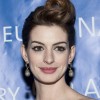 Anne Hathaway hairstyle