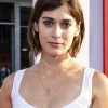 Lizzy Caplan hairstyle