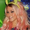 Amelia Lily pink hair at Shrek Musical Photocall
