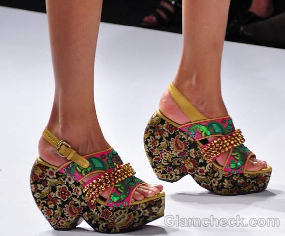 Rohan arora bollywood shoes lakme fashion week 2012-2