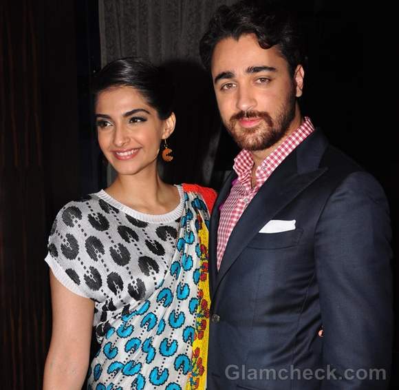 Sonam Kapoor for Starweek Cover Launch