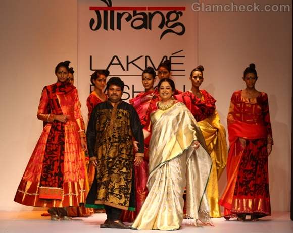 kiran kher for Gaurang LFW Winter Festive 2012