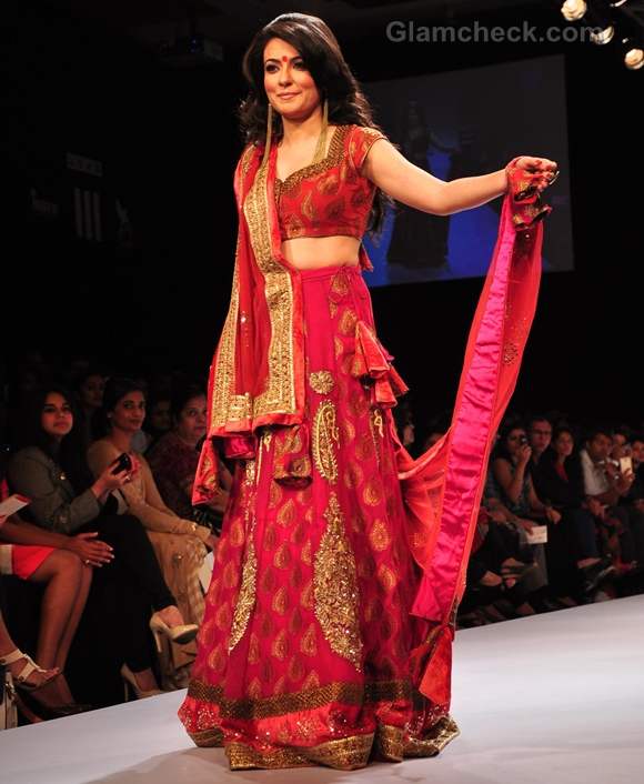 mini Mathur show stopper lakme fashion week 2012