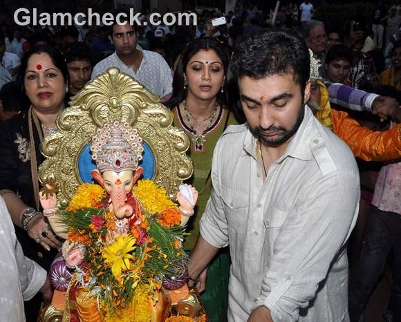 Bollywood Celebs Ganpati Visarjan 2012-2