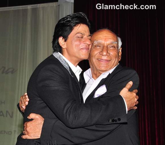 Shahrukh Khan with director Yash Chopra on his 80th birthday