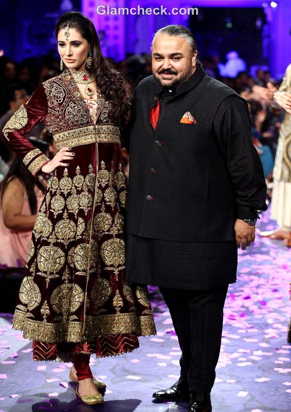 JJ Valaya grand finale india bridal fashion week 2012