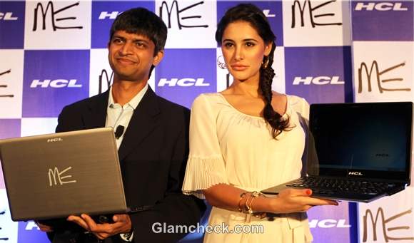 Nargis Fakhri Launches New HCL Ultrabook