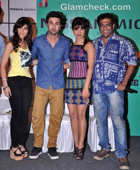 Stars of Barfi Promote Film at R City Mall