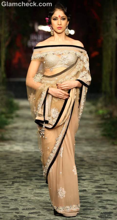 Tarun Tahiliani  day-1 iIndia bridal week 2012-9