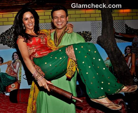 Vivek Oberoi Mallika Sherawat promote KLPD at Pritam Da Dhaba