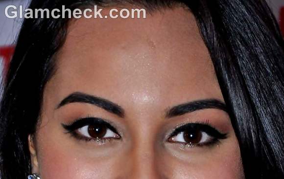 sonakshi sinha eye makeup