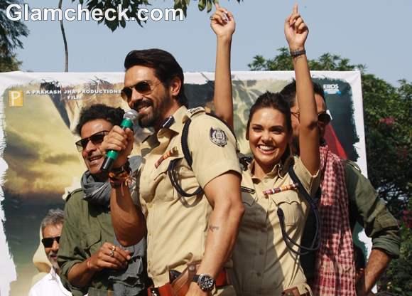 Cast of Chakravyuh Film Hindu College