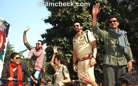 Cast of Chakravyuh Promote Film Hindu College