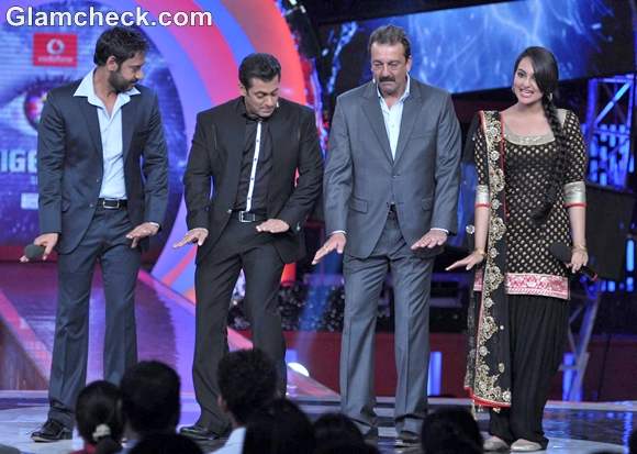 Cast of Son of Sardar Promote Film on Big Boss 6