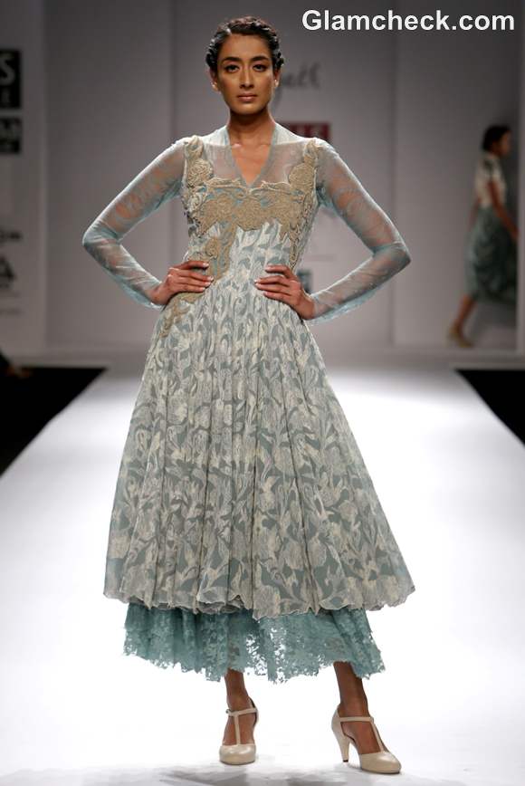 Dozakh Kartikeya Isha on Day 3 of WIFW S-S 2013