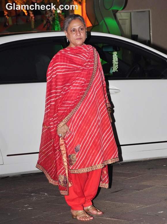 Jaya Bachchan Maata Ki Chowki Celebrations Sanjay Dutt home