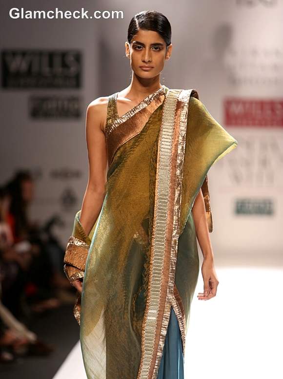 Kiran Uttam Ghosh WIFW S-S 2013-7