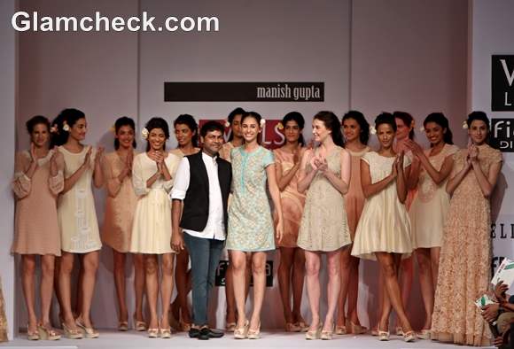 Manish Gupta Primrose on Day 3 of WIFW S-S 2013