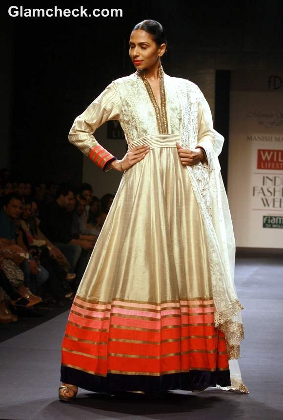 Manish Malhotra Show WIFW S-S 2013-2