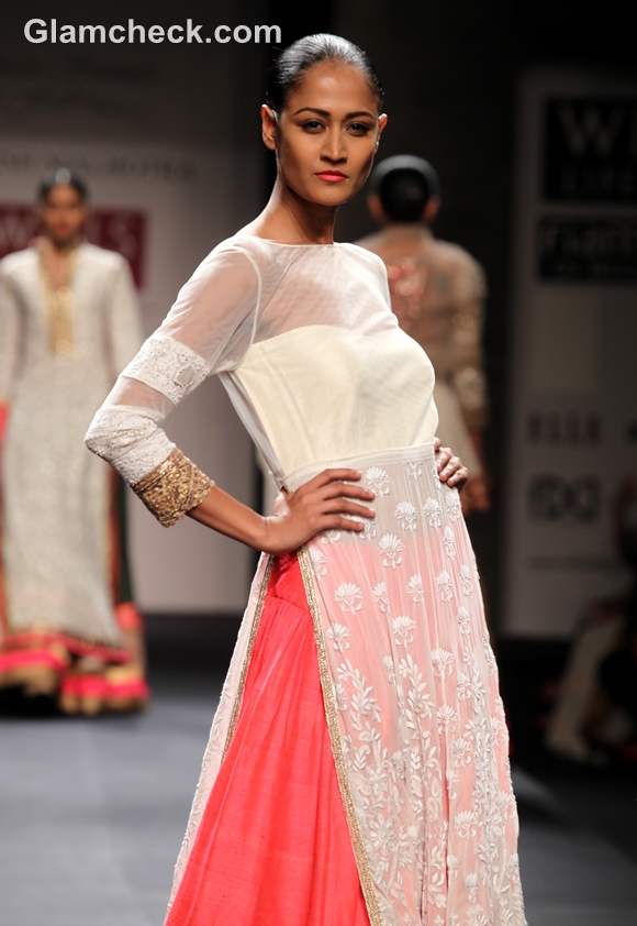 Manish Malhotra WIFW S-S 2013 Mijwan collection-2