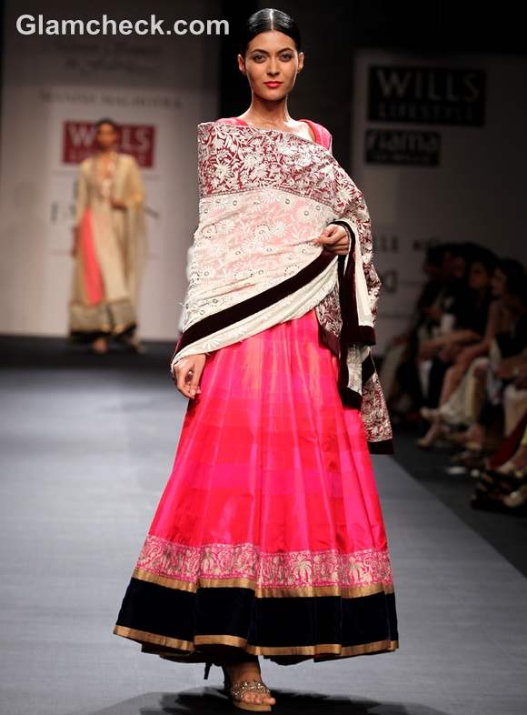 Manish Malhotra WIFW S-S 2013 Mijwan collection