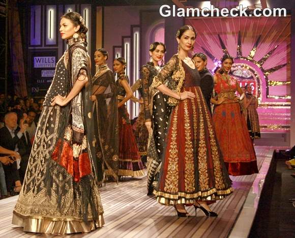 Ritu kumar WIFW S-S 2013-grand finale