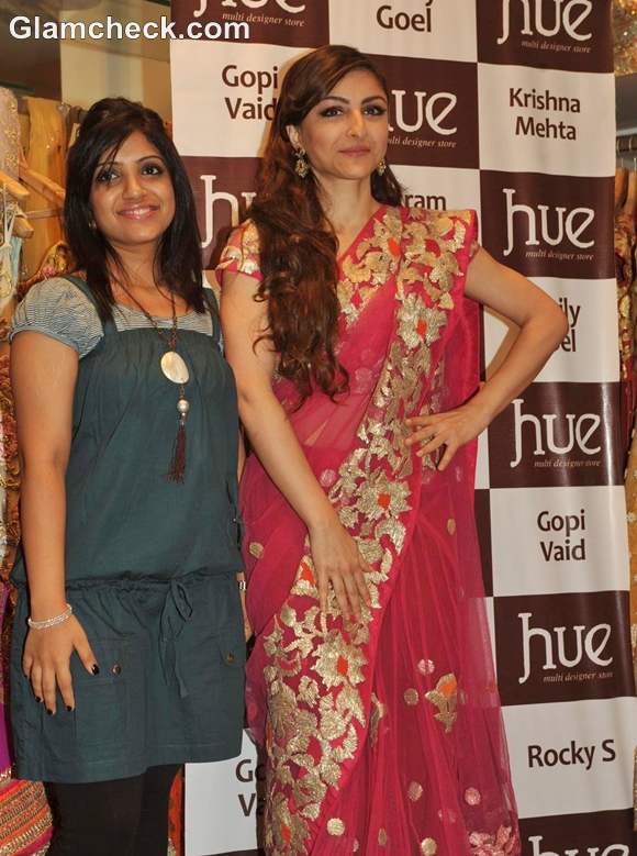 Soha Ali Khan with Mahima Bansal