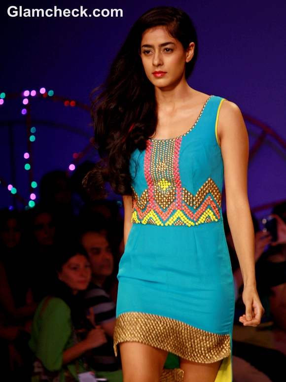 Surily Goel Collection S-S 2013 wifw-4