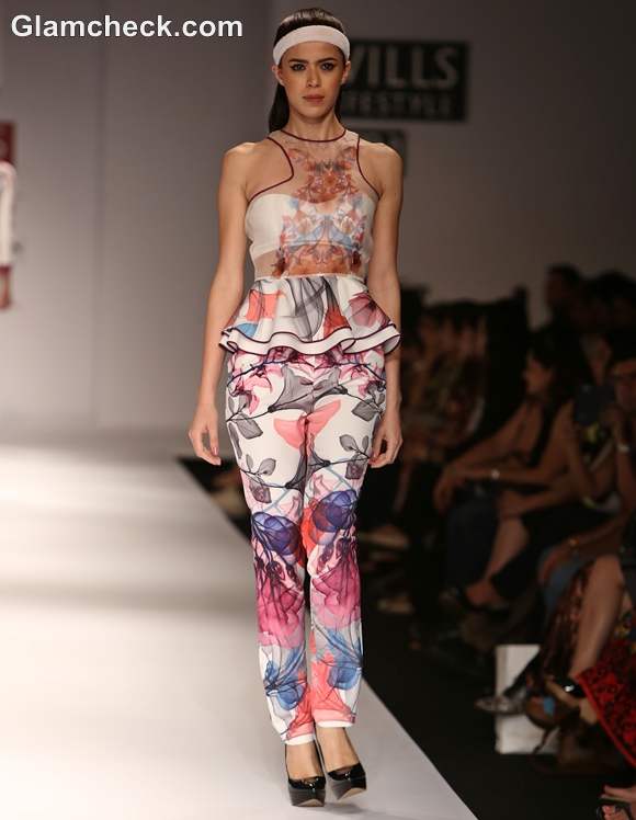 WIFW S-S 2013 Hemant and Nandita Digital Floral