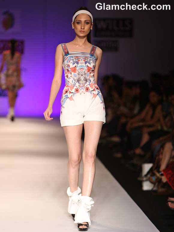 WIFW S-S 2013 Hemant and Nandita collection