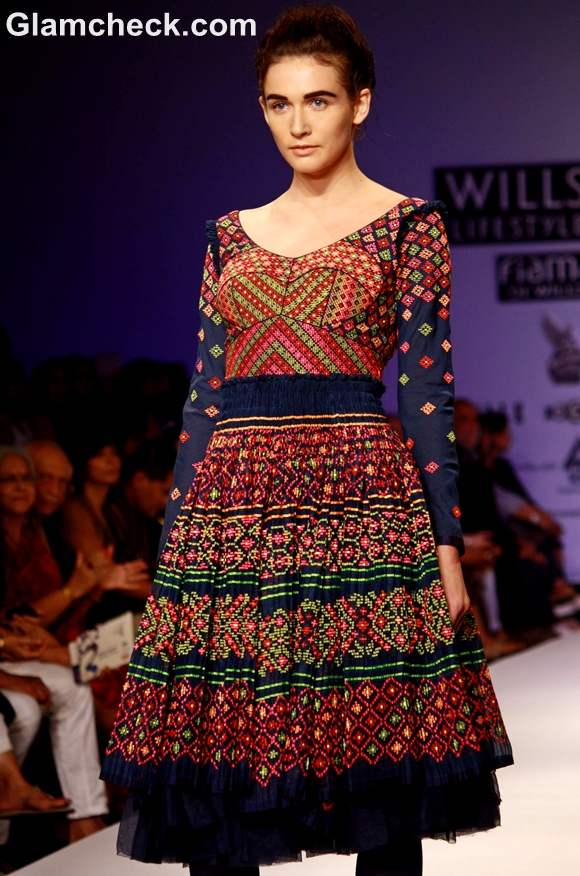 WIFW S-S 2013 Payal Pratap Collection-2