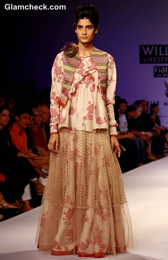 WIFW S-S 2013 Payal Pratap Collection-5