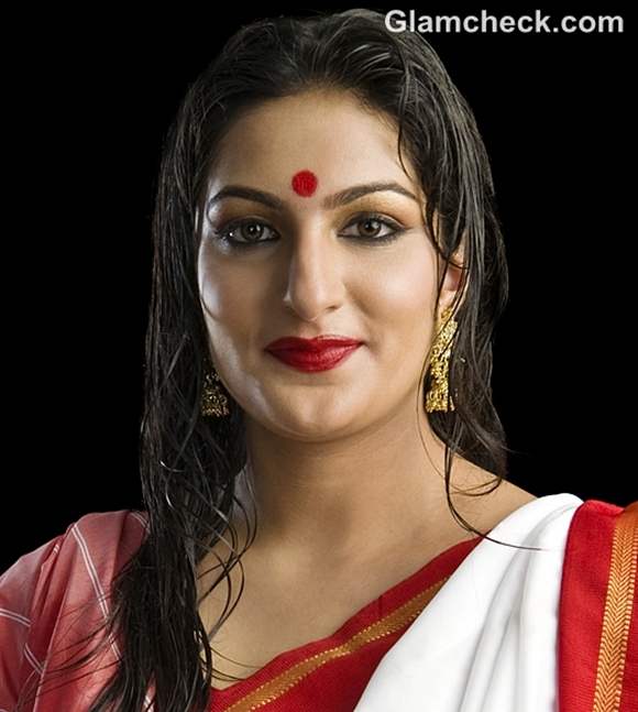 traditional bengali look for durga puja 2012