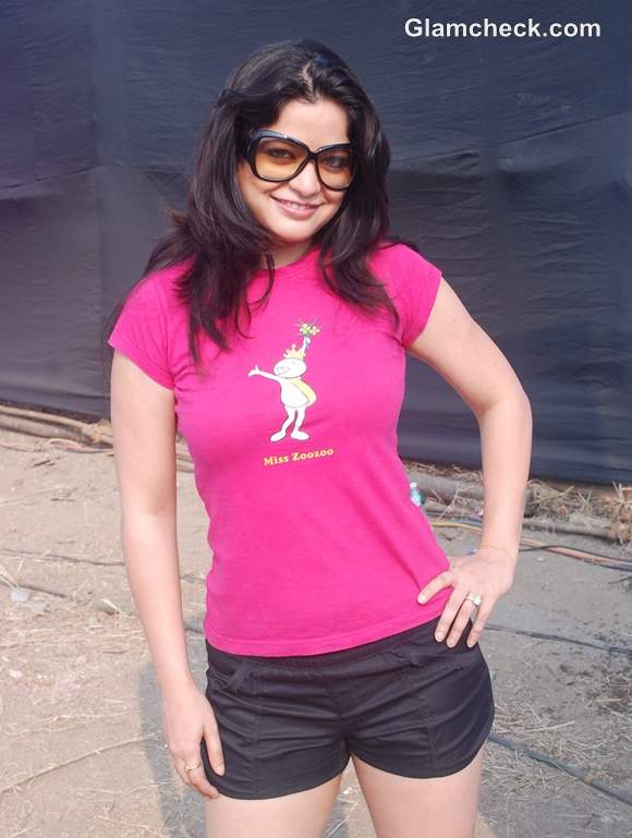 Arzoo sister Aditi Govitrikar Max Bupa Walk for Health in Mumbai