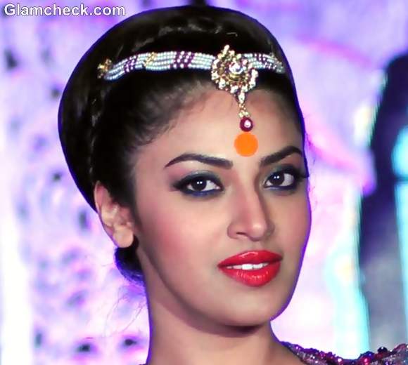 Indian bridal makeup trend 2012 orange