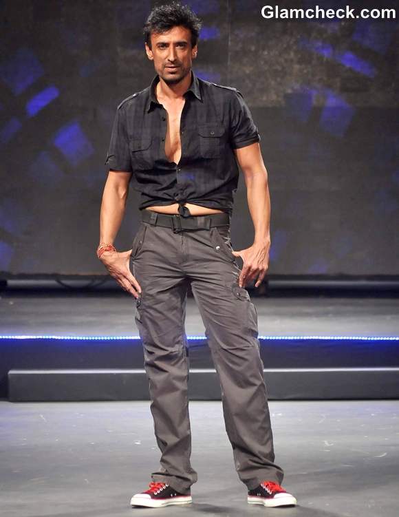 Rahul Dev Live Fashionably in Taj Lands End Mumbai