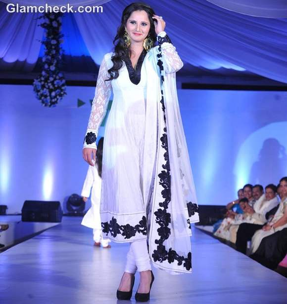 Sania Mirza Global Peace Initiative Walk Peace Neeta Lulla