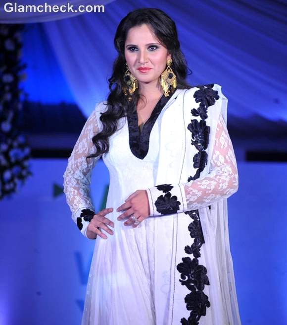 Sania Mirza Walk For Peace fashion show Neeta Lulla