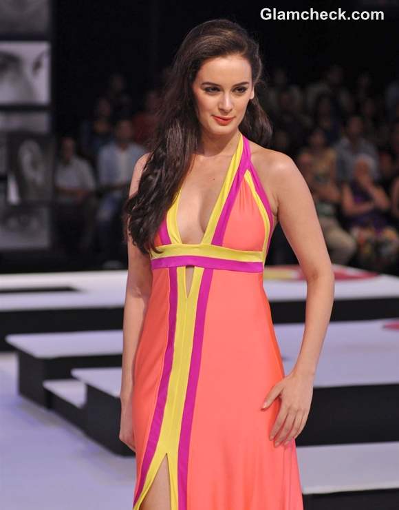 Wendell Rodricks Blenders Pride Fashion Tour 2012 mumbai Evelyn Sharma