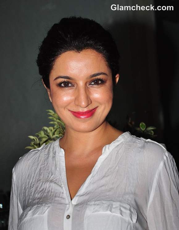 Tisca Chopra at Sanjay Chopras Book Talespin launch