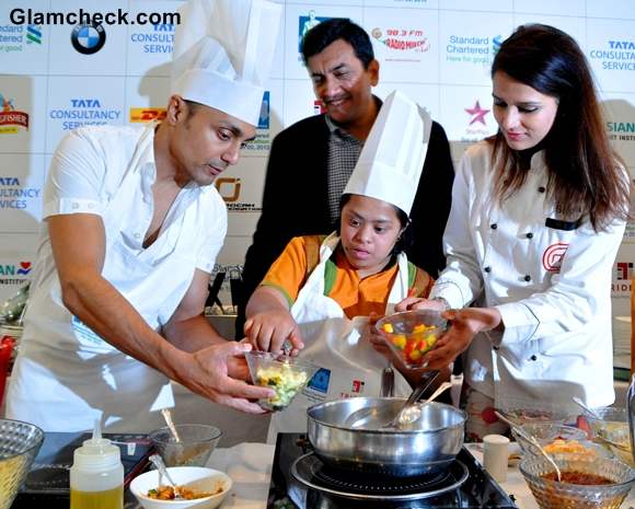 Rahul Bose Shipa and TV chef Sanjeev Kapoor during Marathon pasta lunch