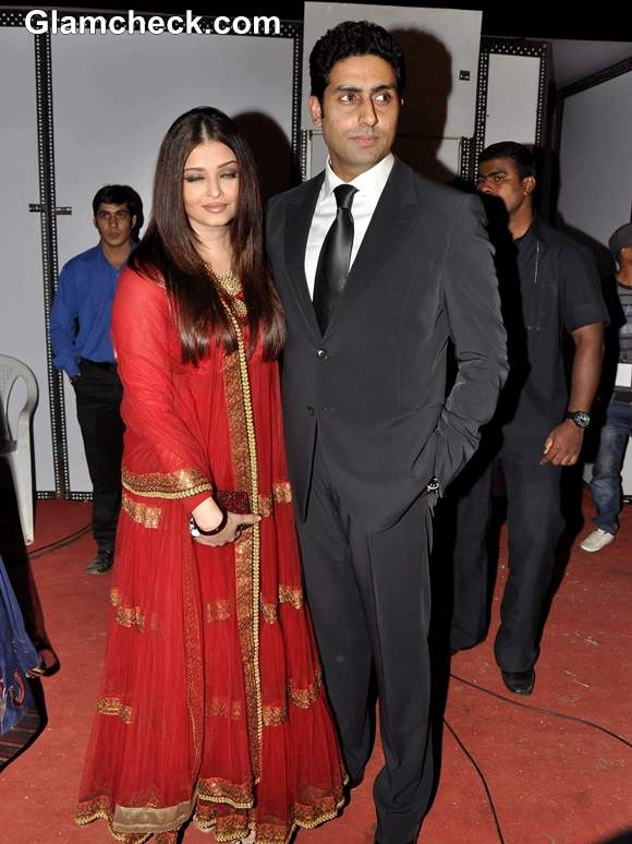 aishwarya rai abhishekh bacbchan Mumbai Police Umang Show